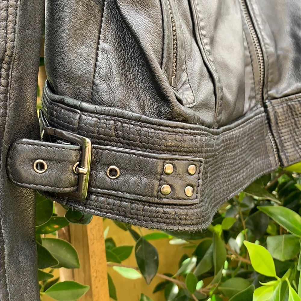 Leather Jacket - Picture 3 of 5